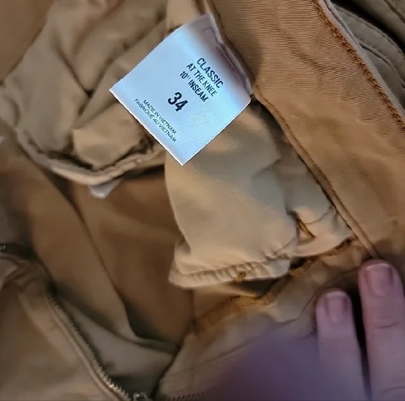 Tan Cargo Shorts - Picture 4 of 5